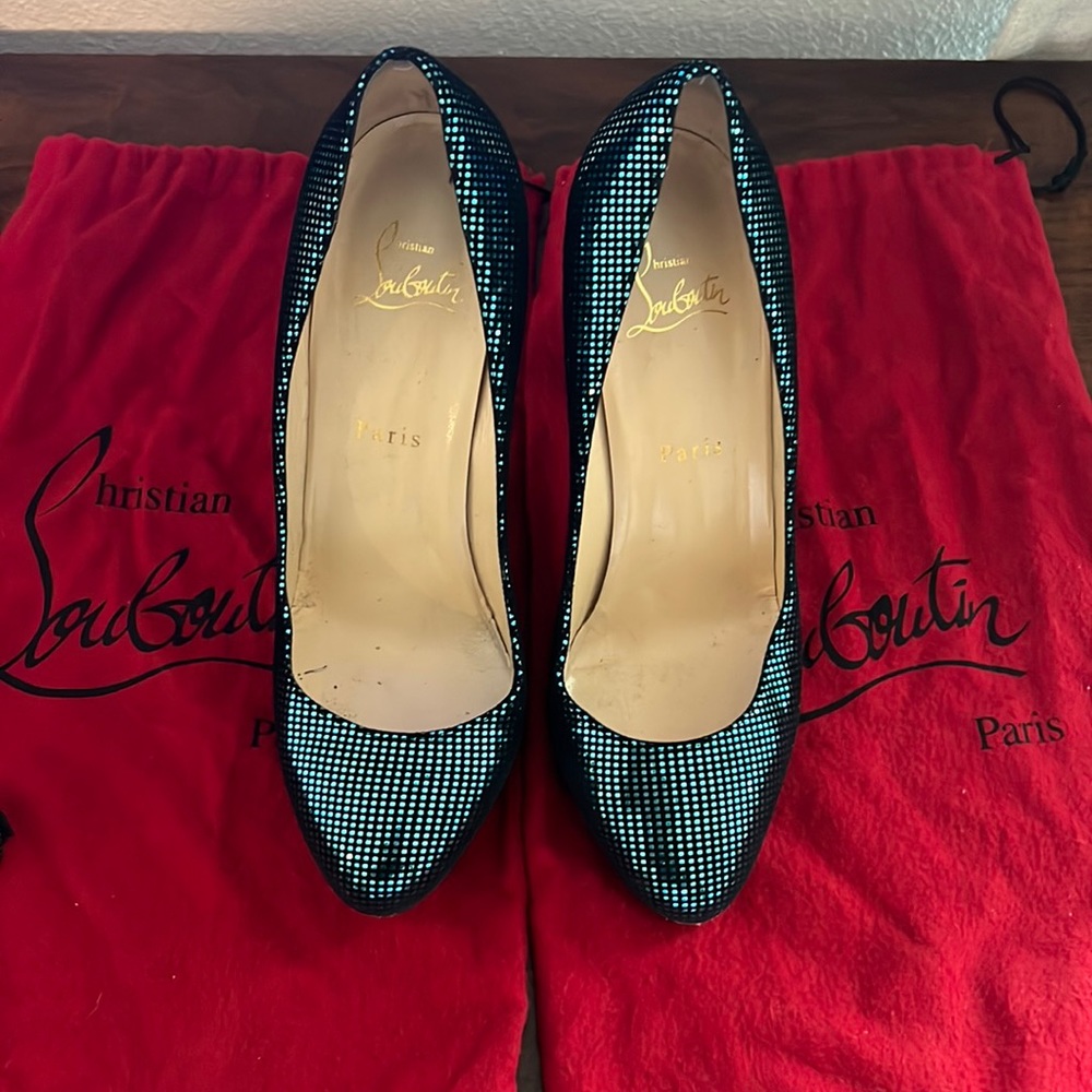 Christian Louboutin Round Toe Heels 120MM - Size 38.5